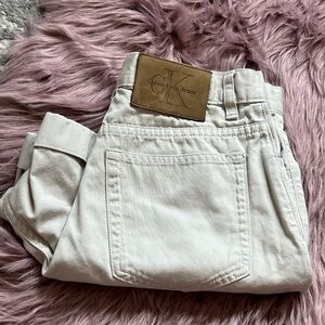VTG Calvin Klein Cuffed Mom Shorts